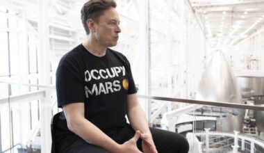 Top analyst says Elon Musk's DOGE layoffs marked the 'end of the rolling recession' of last 3 years