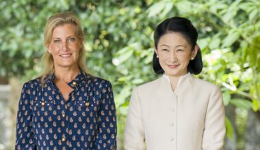 Sophie of Edinburgh Packed an Impressive Suitcase of Shirt Dresses For Her Japan Trip