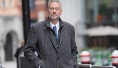 Ex-Brexit Party MEP pleads guilty in Russia bribe case – POLITICO