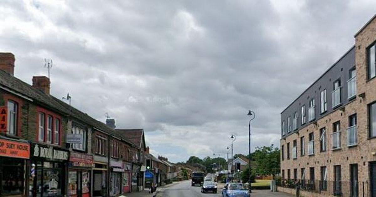 Police respond to reports of 'strangers approaching children'