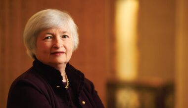 Yellen: Independent Fed or ‘road to banana republic’