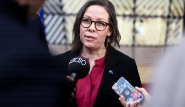 Sweden to impose 'honorable lifestyle' as residency condition