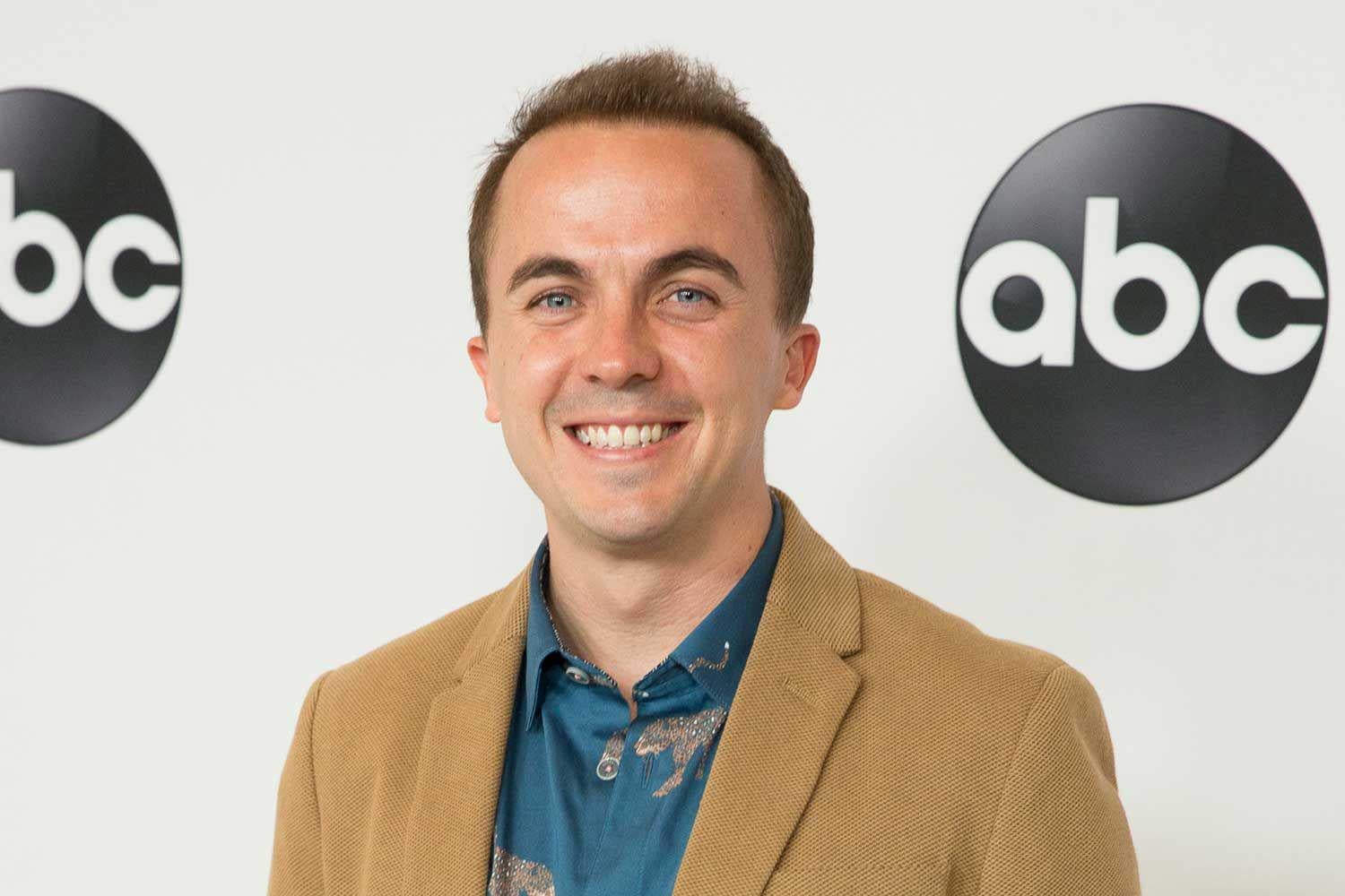 Frankie Muniz turned down a shot at being among the youngest SNL hosts so he could meet his celebrity crush instead