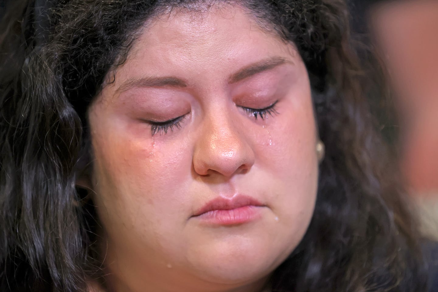 Leslie Perlera Gonzalez, wife of Edgar Hernan Elias Escobar, held a press conference about her husband's detention by ICE.