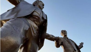 MAGA erupts as 12-foot statue of Trump holding hands with Epstein mysteriously appears on Capitol Mall