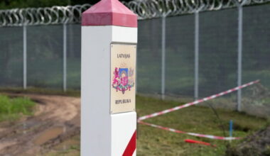 Latvian authorities ready to close Eastern border if needed
