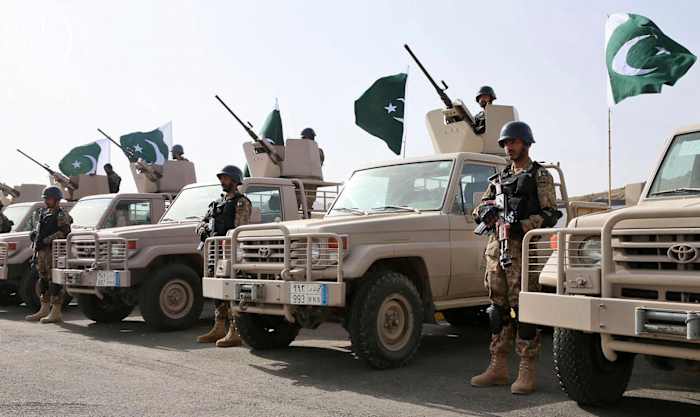 Saudi Arabia signs mutual defense pact with nuclear-armed Pakistan after Israel attacks Qatar