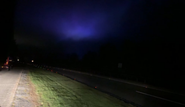 What are these lights west of Pitlochry at 1am?