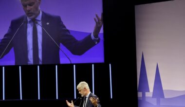 Vote de confiance : les députés Les Républicains auront « la liberté de vote », annonce Laurent Wauquiez