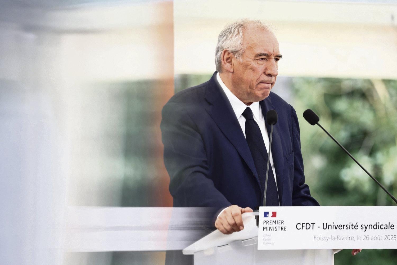 Budget 2026 : en catimini, François Bayrou et Emmanuel Macron s'apprêtent à publier trois décrets pour doubler les franchises médicales - L'Humanité