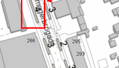 Københavns kommune fjerne p-pladser foran apotek med grunden ” Besøgende kan bare benytte el-delebiler”