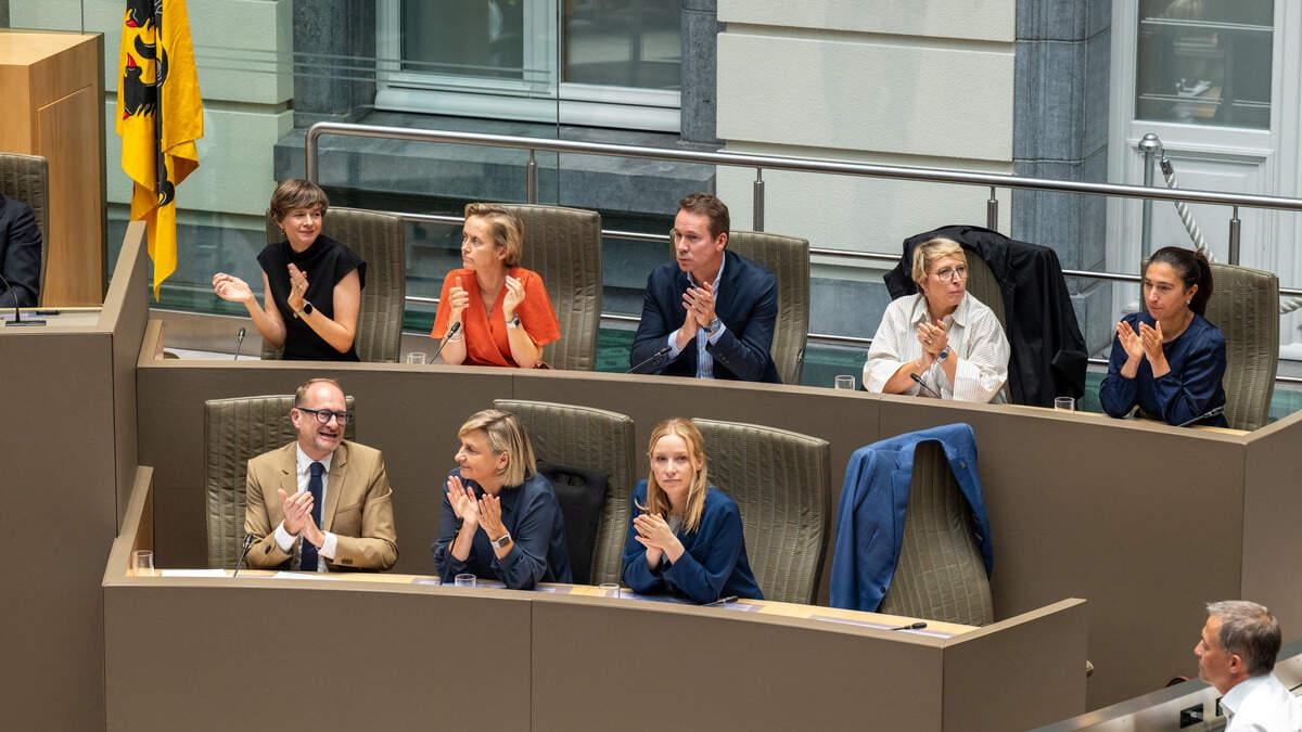 Vlaamse ministers schaffen hun woon- en huishoudvergoeding niet af