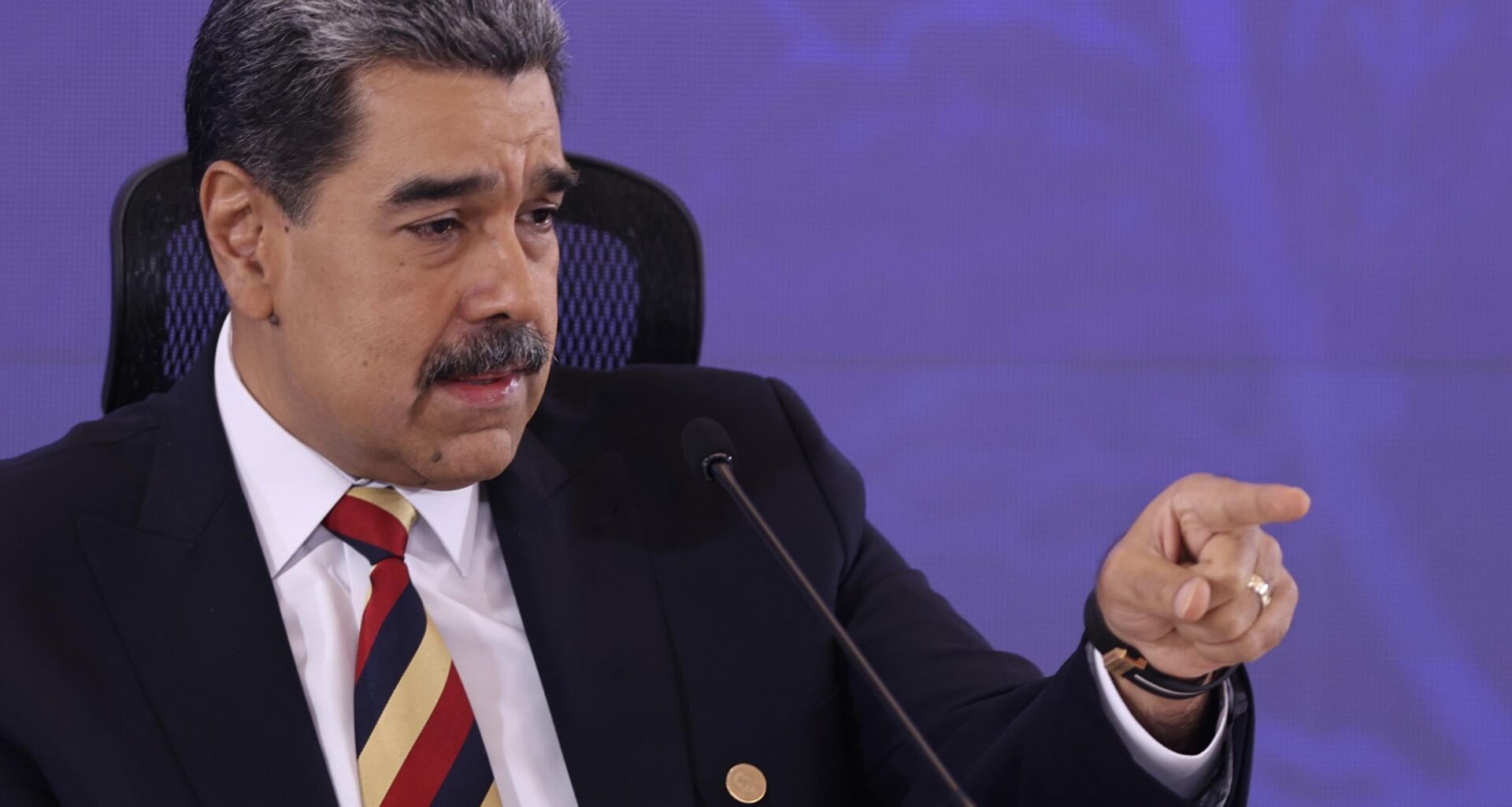 Maduro Rallies 8 Million Venezuelans to Fight U.S.