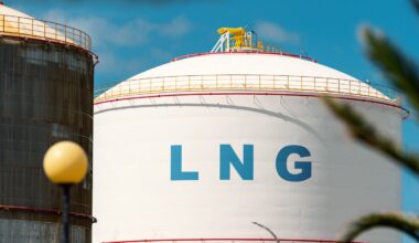 iniem group enters MoU with MCCS for LNG services