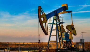 Crude oil prices drop to $68.78 as Iraq resumes exports, OPEC+ considers production hike
