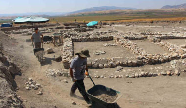Excavations revealed the temple’s altars, its sacred chamber, and a cult stone representing the goddess Kubaba. Credit: İHA