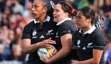 Second-half blitz on South Africa takes New Zealand to Women’s Rugby World Cup semi-finals