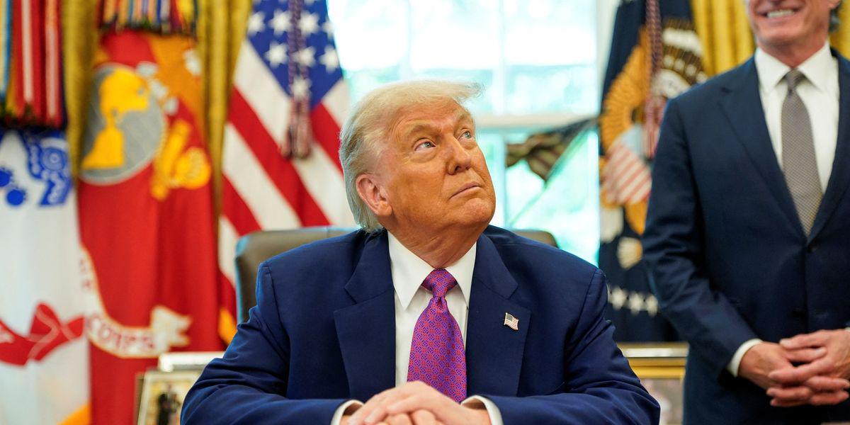 'Trump’s presidency is effectively over': New polling spells disaster for Trump in 2026