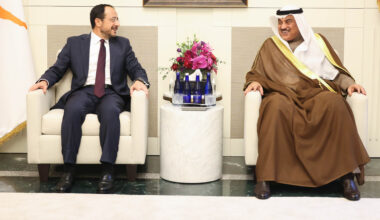 cover President meets Kuwait crown prince to strengthen ties