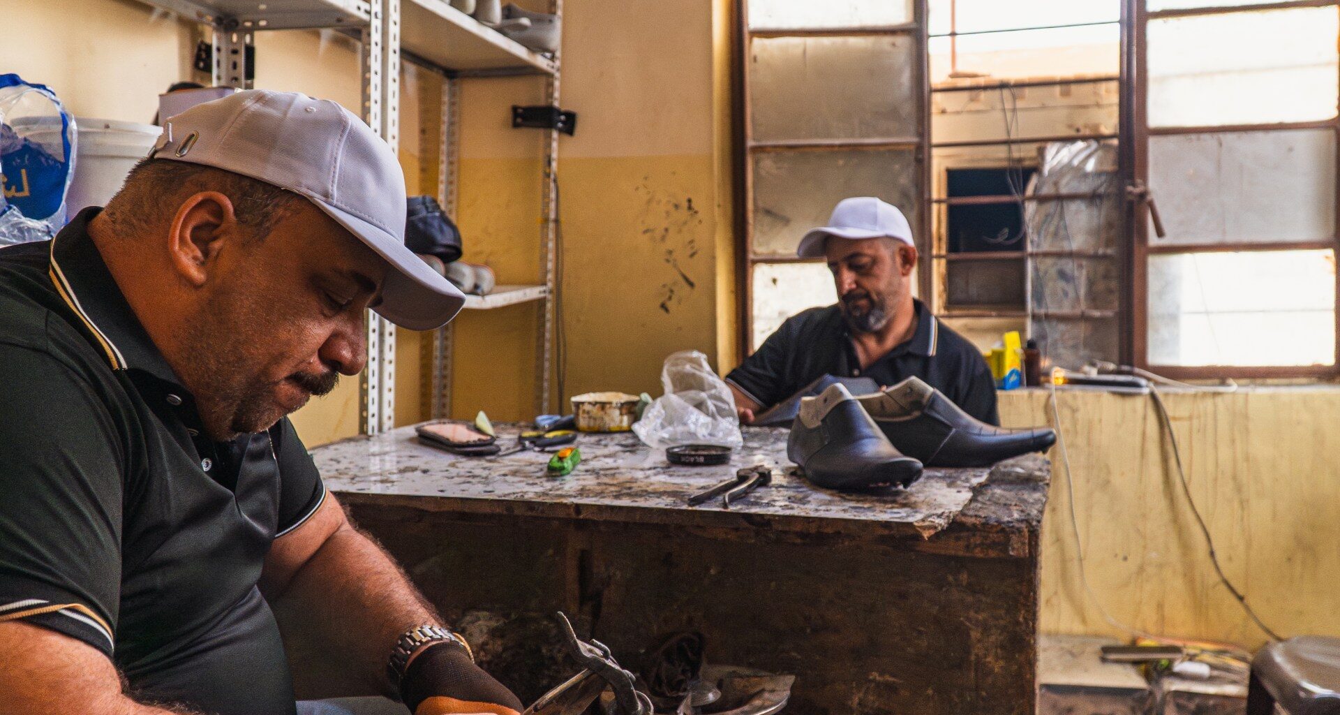 Iraq’s shoemakers revive their ancient craft | Business and Economy