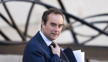 Budget 2026 : Sébastien Lecornu n'exclut pas de revenir sur la suppression des deux jours fériés proposée par François Bayrou