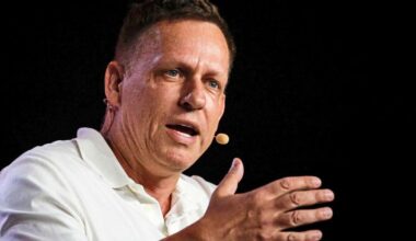 Peter Thiel hält nun Vorträge über den Antichrist, der die Menschheit durch Regulierung verblende