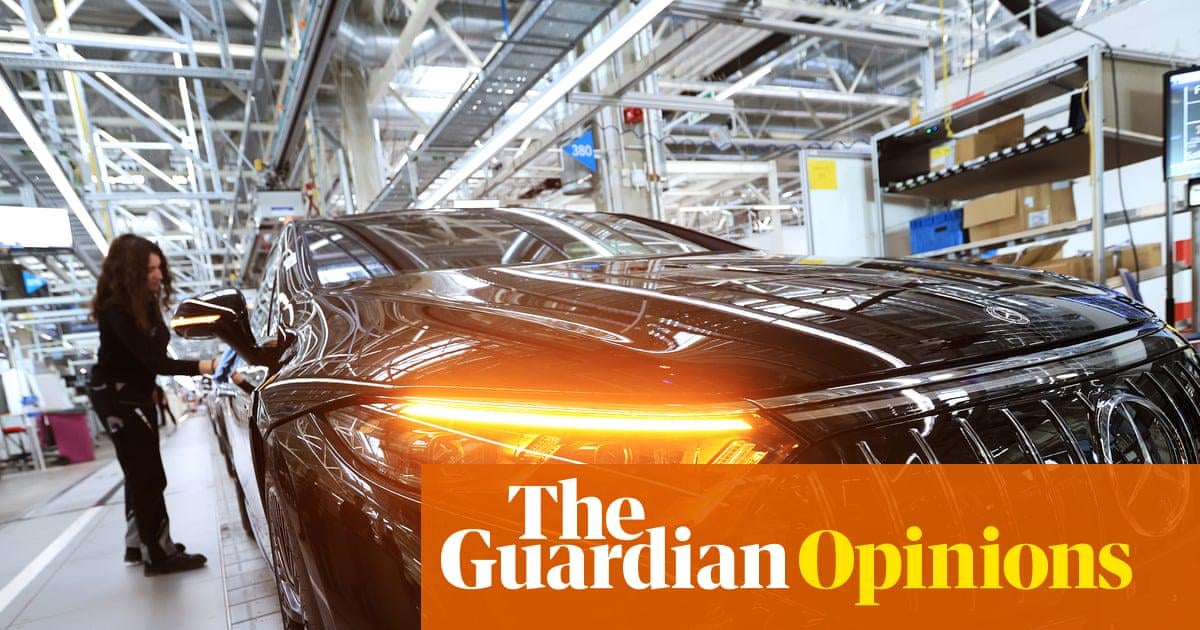 German identity doesn’t rely on cars – Brussels should face down the mighty automakers. Mercedes-Benz and other big manufacturers want to overturn the EU’s 2035 ban on petrol cars. This would be as disastrous for jobs as for the climate.