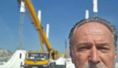 LOGO_handC_hun_white