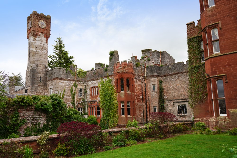 ruthin castle in wales
