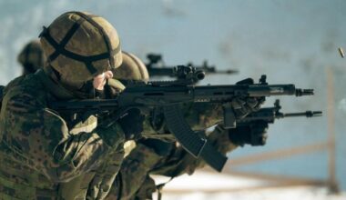 Inside the Finnish army base where young conscripts prepare for war | News World