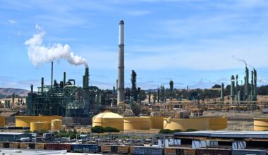 Last-minute bill aimed at boosting California oil production introduced – San Diego Union-Tribune