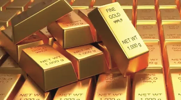 Central banks now hold more gold than US bonds for 1st time in 30 years