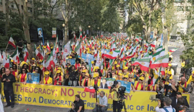 Thousands Rally in New York Demanding Democratic Change in Iran
