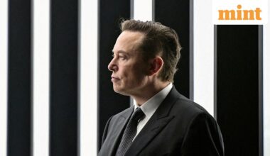 FILE PHOTO: Elon Musk attends the opening ceremony of the new Tesla Gigafactory for electric cars in Gruenheide, Germany, March 22, 2022. Patrick Pleul/Pool via REUTERS/File Photo