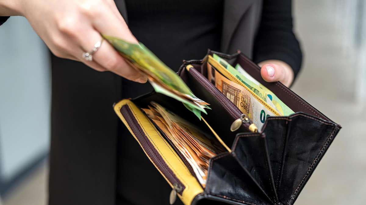„Riesiges Problem“: Reiche Menschen betrügen Deutschland, ohne Steuern zu hinterziehen