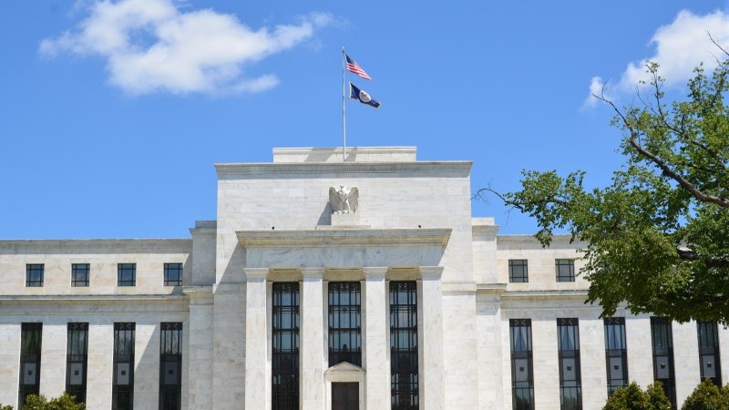 Rates Spark: A Beige Book that smells a tariff stutter | articles