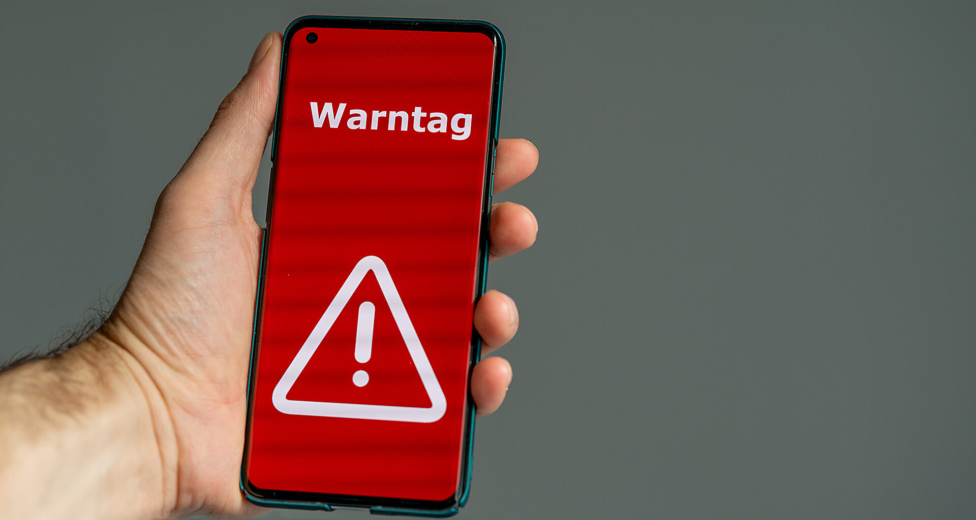 Nicht erschrecken: Morgen schrillen (hoffentlich) alle Handys in Deutschland