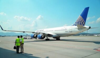 Kansai International Airport in Japan Reopens After an United Airlines Flight Emergency Landing, Ensuring the Passenger Safety and Quick Recovery