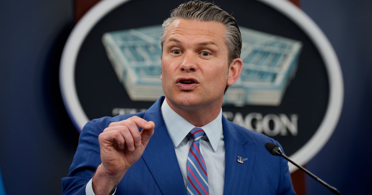 Defense Secretary Pete Hegseth Mocked For Plans to Host All-Hands Meet that ‘Could’ve Been an Email’
