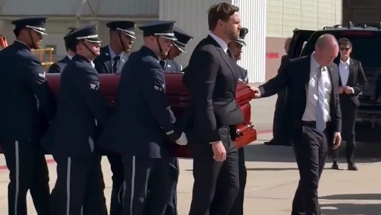 Pallbearers, including Vice President JD Vance, escort Charlie Kirk’s casket onto Air Force Two as the nation mourns his assassination.