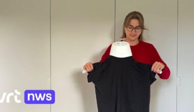 Antwerpse studente wint internationale Award met kapstok die kleren verfrist: "Minder wassen is beter voor het milieu en de kleding zelf" | VRT NWS: nieuws