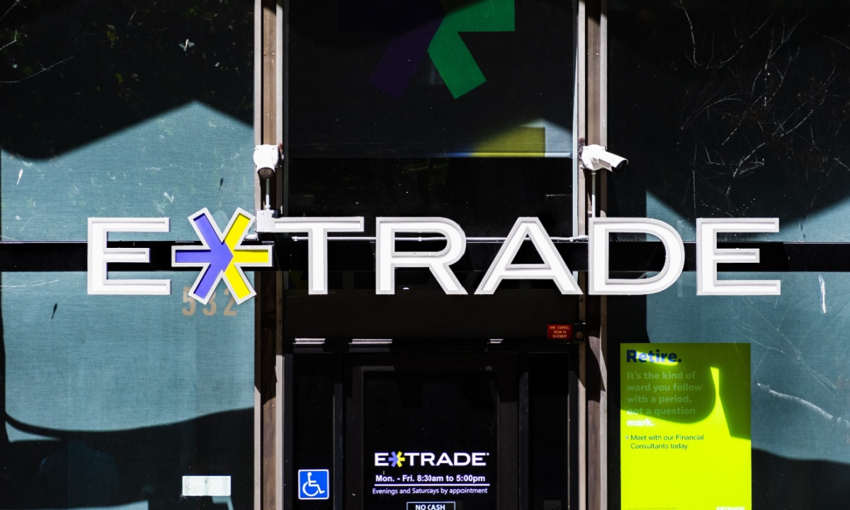 Morgan Stanley’s E-Trade to Add Crypto Trading in Early 2026