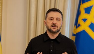 Le président ukrainien Volodymyr Zelensky tient une conférence de presse à Kiev le 27 septembre 2025.