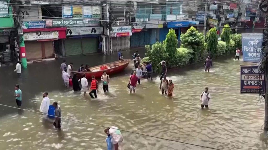 As rising sea levels swallow Bangladesh's land, its climate refugees are forced to adapt