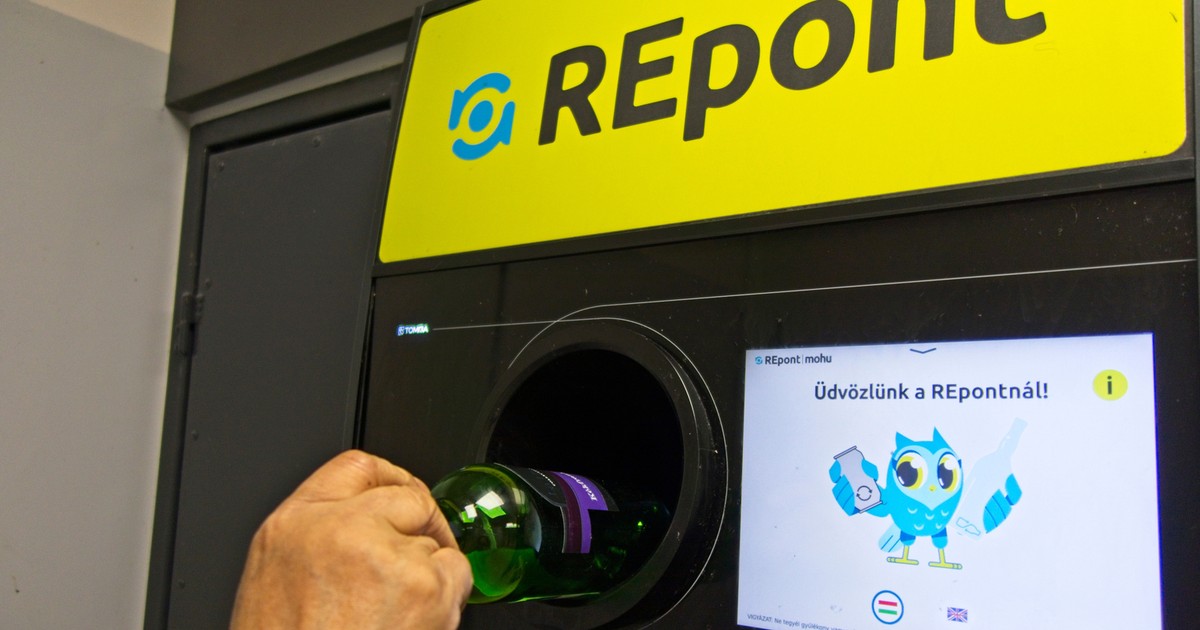Pillanatokkal ezelőtt jött a nagy súlyú hír a visszaváltható palackokról. Ekkor összegről van, szó, ez most kemény