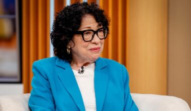 Justice Sotomayor questions if Americans know the difference between presidents and kings