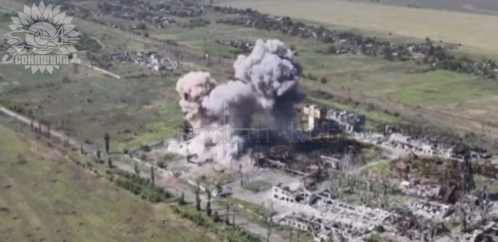 Russian military position struck by Ukrainian aviation with GBU-62 areal bombs. Published 25.09.2025