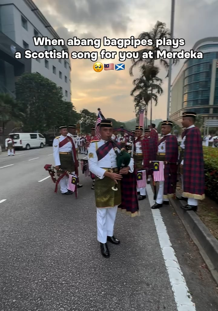 Malaysian army central band bagpipers playing “Scotland the Brave” during Malaysia’s Independence Day 2025.