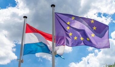 Moien, wéi geet et?: Luxembourg's language: the cornerstone of a multilingual country
