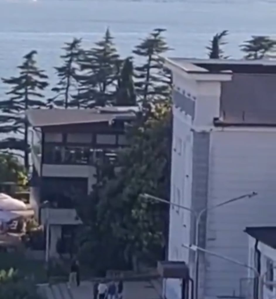 Russian channels report a drone attack and explosion on an oil terminal of the Tuapse oil refinery. It is reported that the strike hit the oil loading pier, where fuel oil, vacuum gas oil, and diesel with a high sulfur content are shipped. 24.09.2025